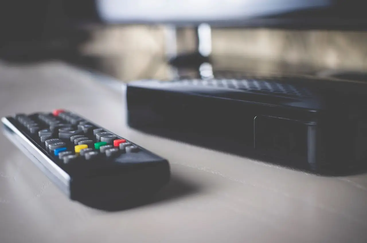 Il digitale terrestre si blocca? Ecco i 5 trucchi immediati per migliorare il segnale