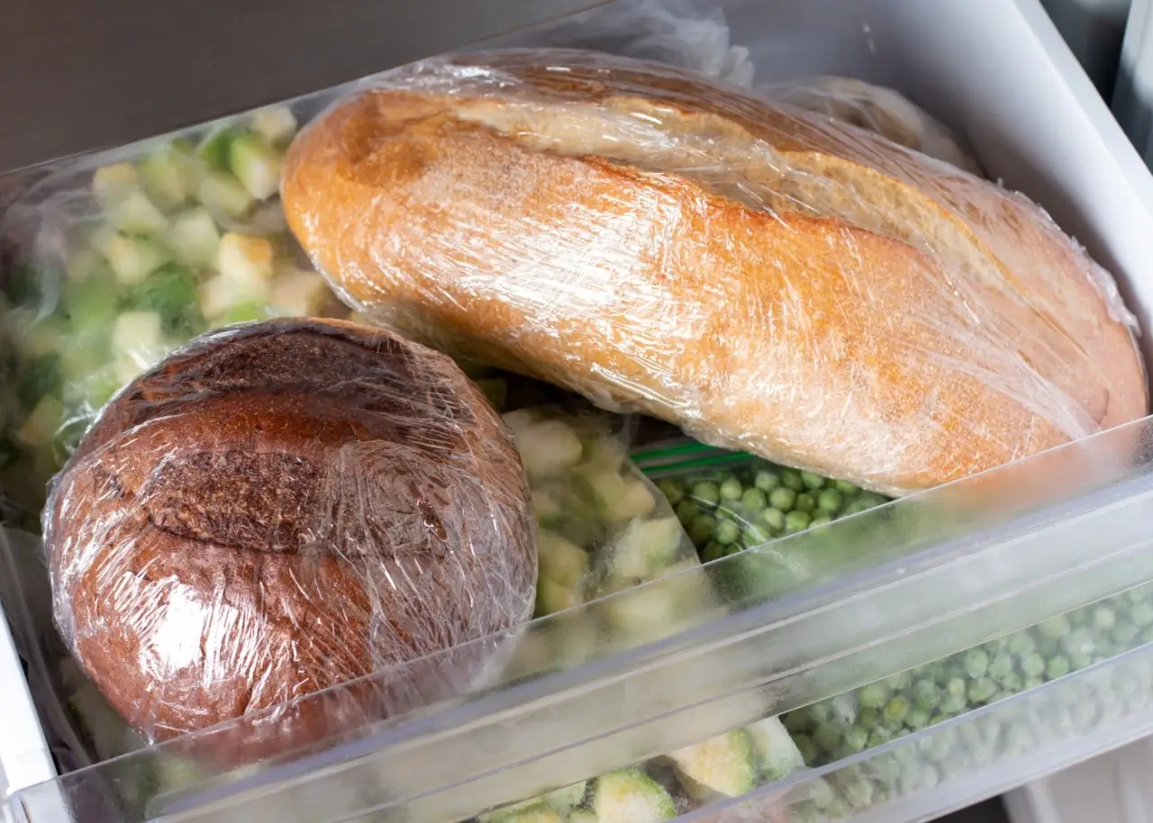 Come conservare il pane in frigorifero: ecco il metodo definitivo